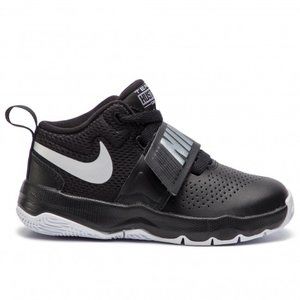 Nike Kids Team Hustle D 8